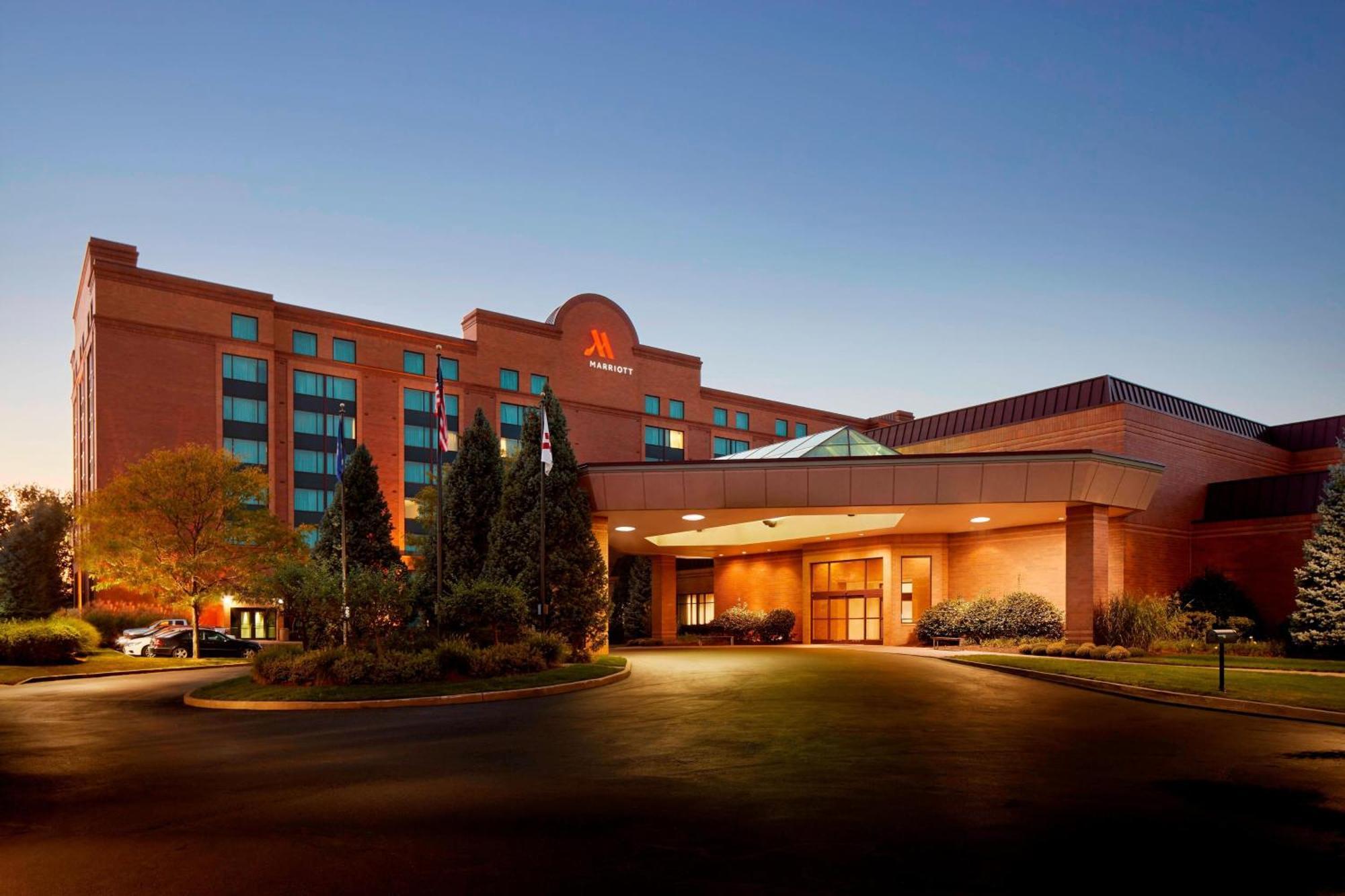 Hotel Marriott Hartford/Windsor Airport Exterior foto